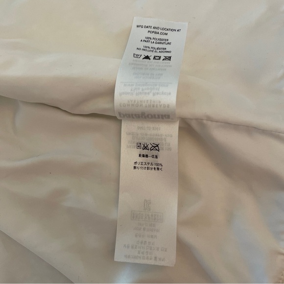 Patagonia Women’s Small Los Gatos Full Zip White Furry Fleece Vest 25216 - Picture 9 of 11